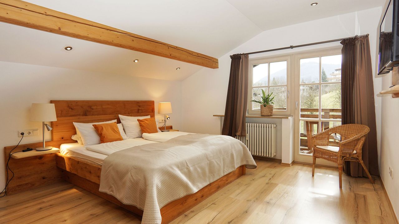 Schlafzimmer mit Balkon Schlafzimmer mit Balkon